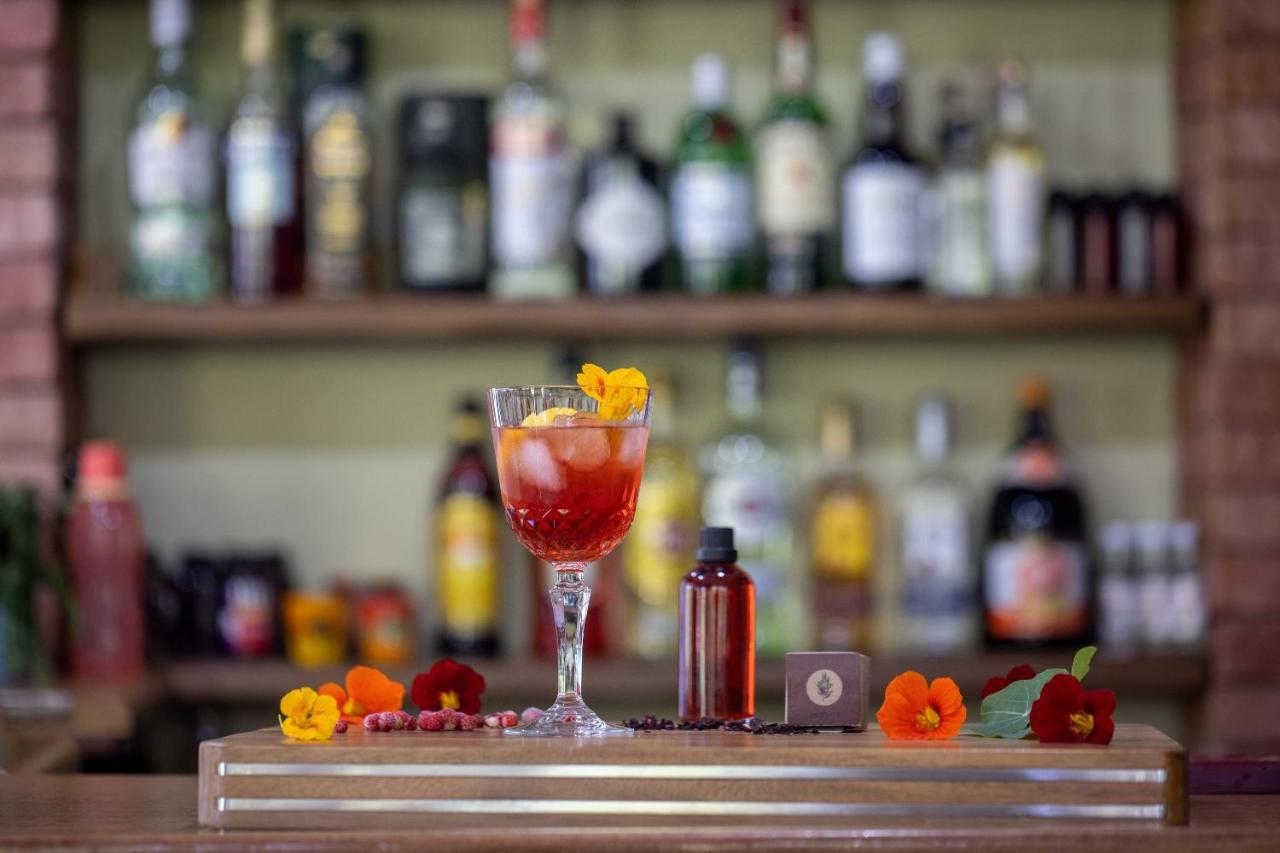 Neraïdochóri Ξενοδοχειο Παπαναγιωτου酒店 外观 照片